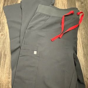 ⭐️⭐️SALE⭐️⭐️ Figs Gray Scrub Pants